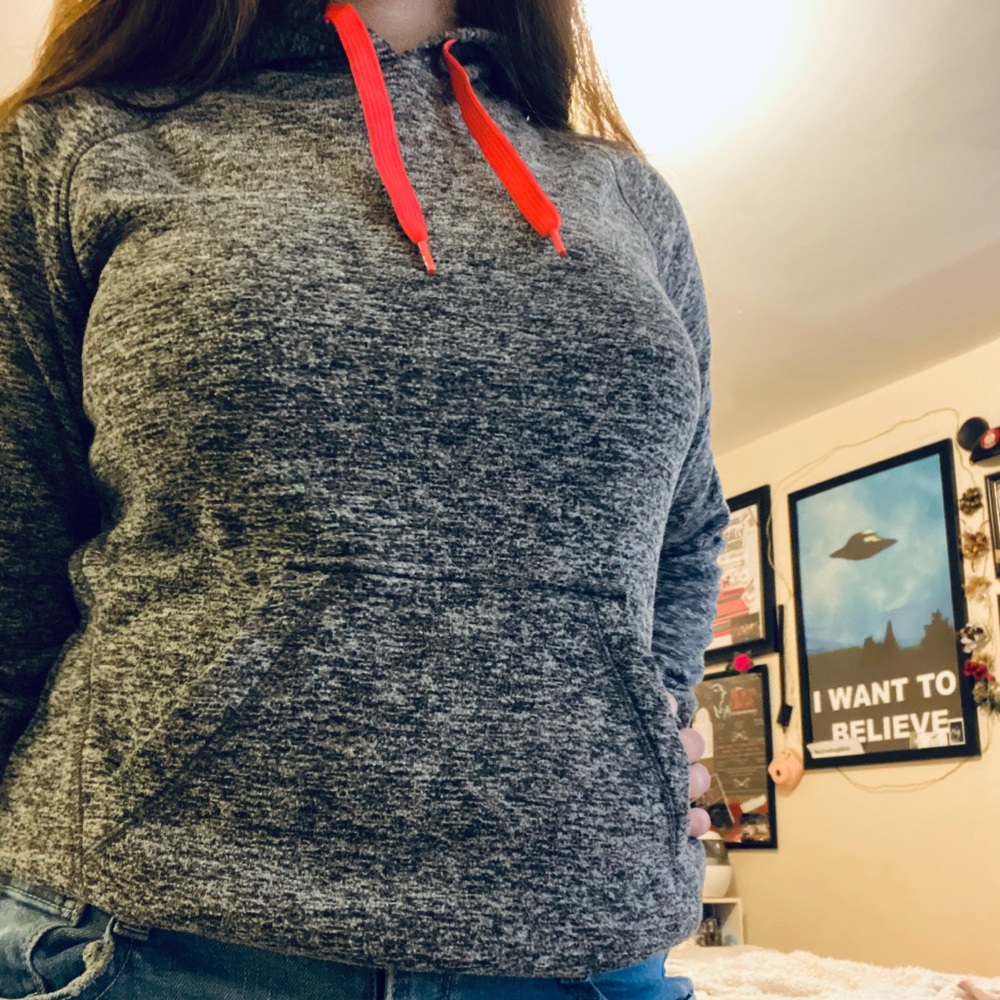 Lightweight Sweatshirt